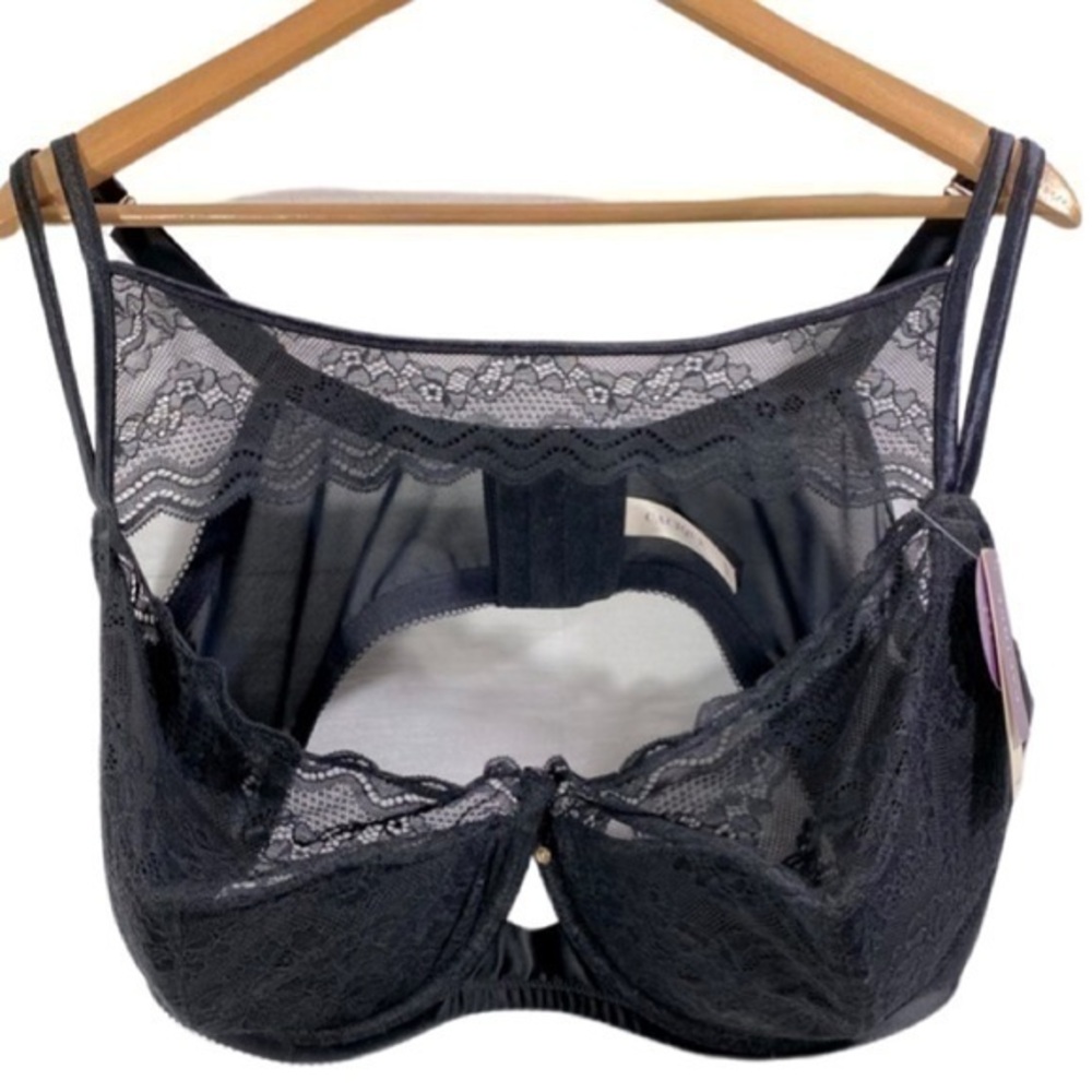 NWT Cacique Seriously Sexy Bra Size 46DDD Color Black